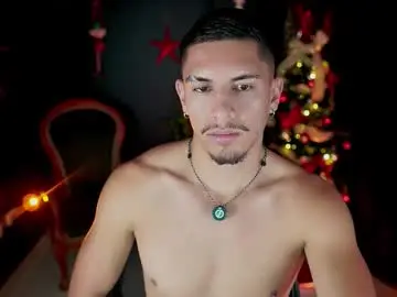 Chaturbate Best live sex cam show of aaronfox_