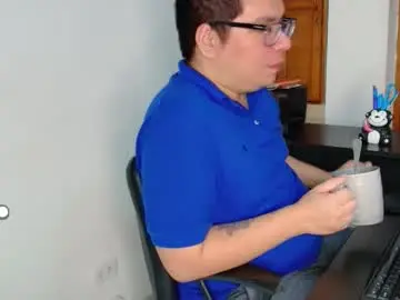 Chaturbate Free Porn Cam of chubby16cm