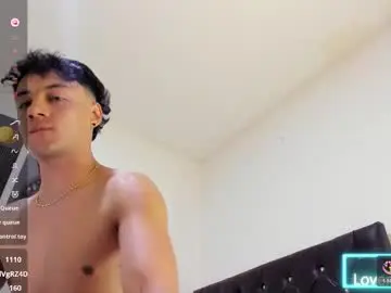 Chaturbate Nude Webcam of sebastian_dash