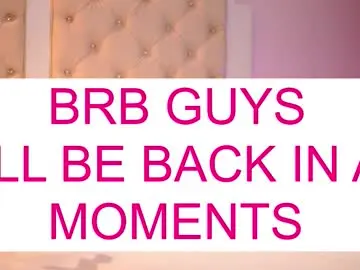 Chaturbate Nude Webcam of caroline_adams_