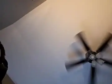 Chaturbate Live Sex Cam of jerrodwellssr40