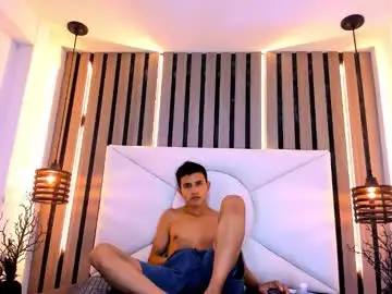 Chaturbate Private Sex Chat of zack_morrys