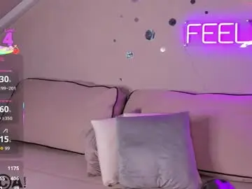 berta_kelly from chaturbate