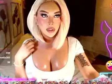 buena_fortuna from chaturbate