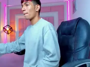 Chaturbate Watch Live Sex Cams of dav_nagel