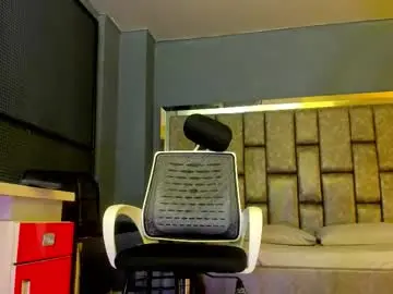 Chaturbate Watch Live Sex Cams of dayanagray