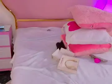 Chaturbate Adult Video Chat of emmacrush