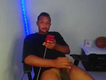 Chaturbate Live Sex Cam of goos_cum