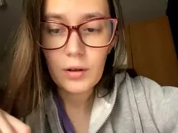 Chaturbate Adult Webcam of mesmerizing_hypn0_goddess