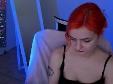 Chaturbate Live Sex of red_bestie_