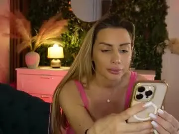 Chaturbate Best live sex cam show of angel_wow_