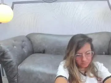 Chaturbate Watch Live Sex Cams of arianasommers