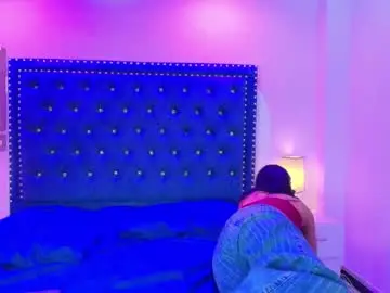 Chaturbate Sex Cam of damian_and_roxanne