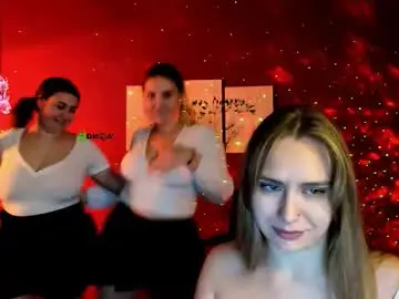 Chaturbate Live Porn of dina_bloom