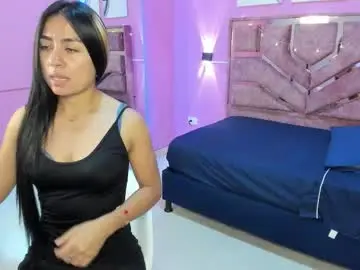 Chaturbate Sex Cam of evelyn_lovv