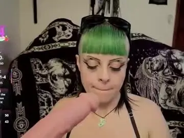 Chaturbate Live Sex Cam of freyaa_sorceress