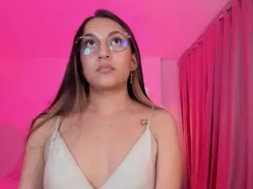 Chaturbate Free Live Porn of isisdream_