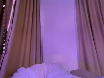 Chaturbate Live Sex Cam of lein_bone