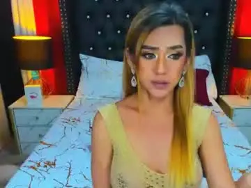 Chaturbate Free Porn Cam of aliyahdeluxx