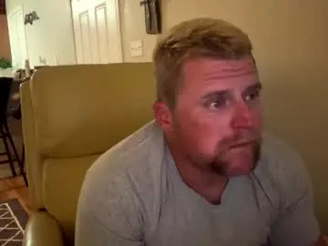 Chaturbate Nude Webcam of 22bigelo2316