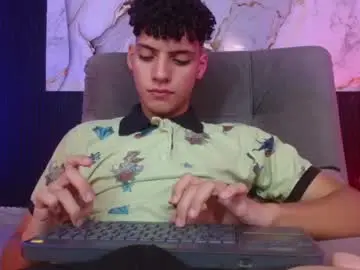 Chaturbate Live Porn of dan_sweetboy