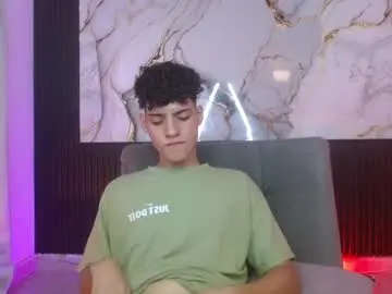 Chaturbate Watch Live Sex Cams of dan_sweetboy