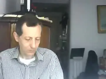 Chaturbate Live Porn of lucianoaxel