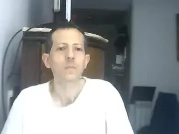 Chaturbate Adult Video Chat of lucianoaxel