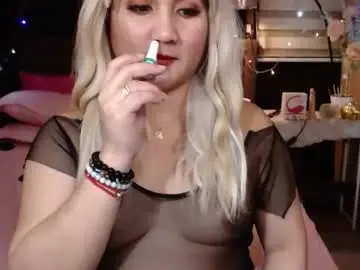 Chaturbate Best live sex cam show of miss_angelic15