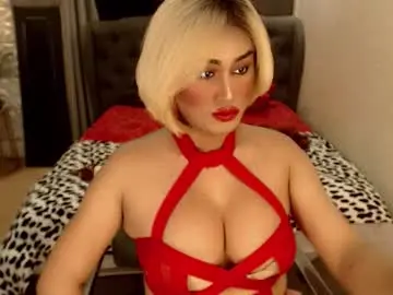 Chaturbate Adult Video Chat of tshugescock