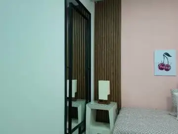 Chaturbate Sex Cam of alina_martinelli