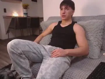 Chaturbate Live Porn of bayron_77