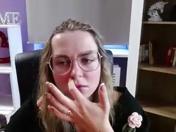 Chaturbate Live Sex of blackrosezoey