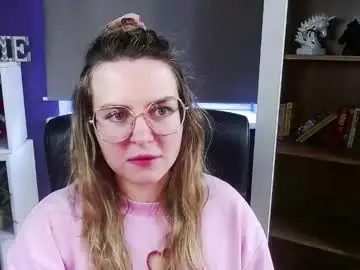 Chaturbate Live Sex Cam of blackrosezoey