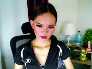 Chaturbate Sex Cam of holy_maxine