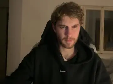 Chaturbate Live Porn of melodicass