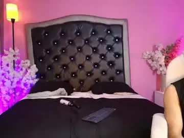 Chaturbate Watch Live Sex Cams of mike_and_sttar