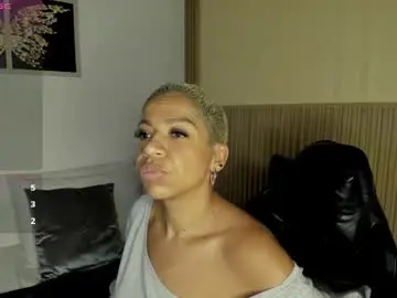 Chaturbate Live Porn of summer_night_