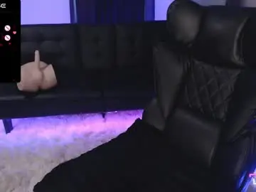 Chaturbate Live Sex of tiabellaxxx