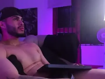 Chaturbate Sex Chat of vincentblack_