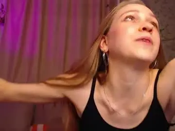 Chaturbate Adult Video Chat of adelin_maxwell