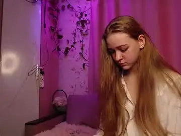 adelin_maxwell from chaturbate