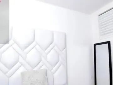 Chaturbate Watch Live Sex Cams of analia18_