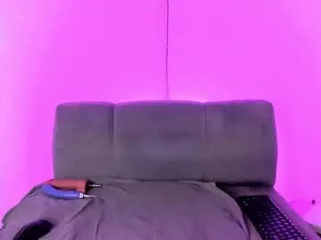 Chaturbate Nude Webcam of emiliana_bloomm