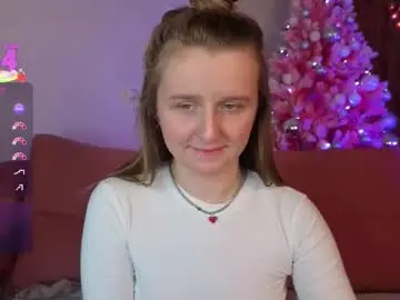 Chaturbate Live Sex Cam of katrina_bail