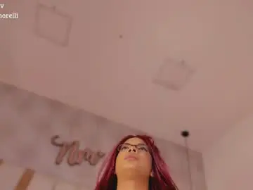 Chaturbate Live Sex Cam of nicolemorelli2