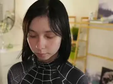 Chaturbate Live Sex Cam of skyemcguire