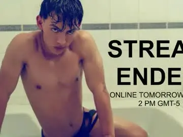 Chaturbate Nude Webcam of andrew_courtz