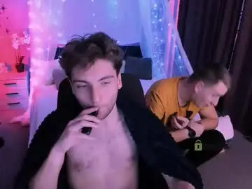 Chaturbate Live Sex Cam of michael_strong_