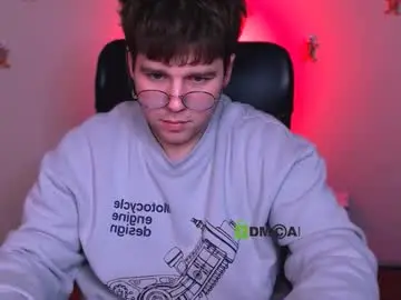 Chaturbate Nude Webcam of michael_strong_